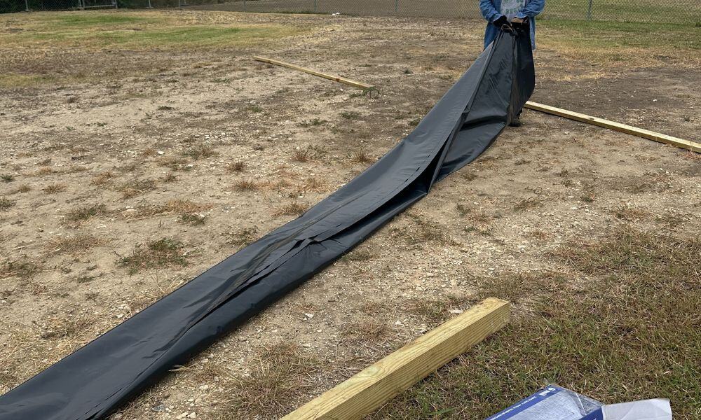Black plastic to kill weeds